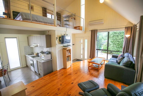 Allambie Cottages - Villa 1 - Accommodation Broome 0