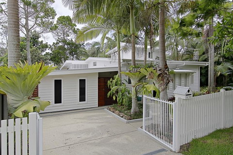 Allure - Accommodation Broome 0