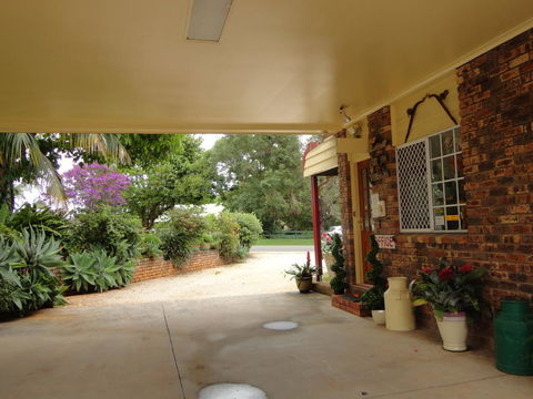 Alstonville Settlers Motel - Accommodation Broome 2