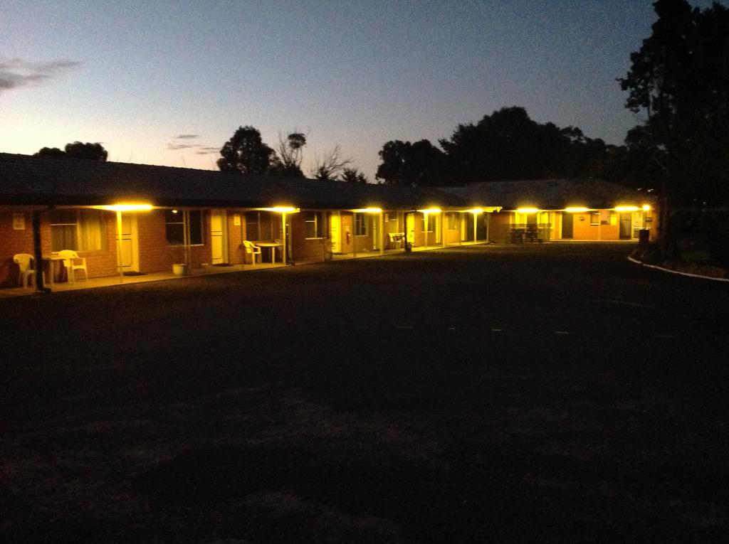 Rocky River NSW Accommodation Broome