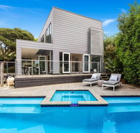 Amalfi Dream - Luxury Villa with Pool and Spa walk to beach and shops - Accommodation Broome