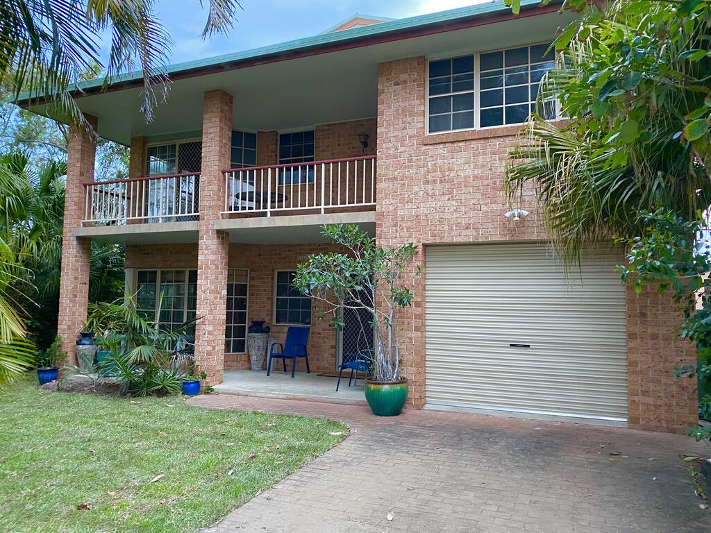 Red Rock NSW Accommodation Broome