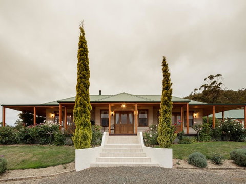 Ambience On Huon Bed & Breakfast - Accommodation Broome 1