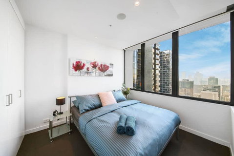An Exquisite 2BR Apt With Stunning City Views - Accommodation Broome 1