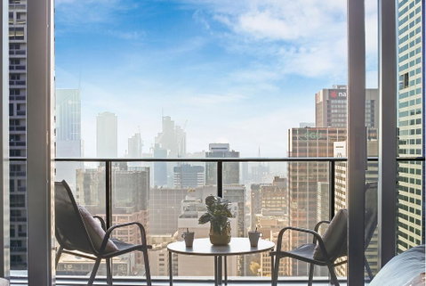 An Exquisite 2BR Apt With Stunning City Views - Accommodation Broome 0