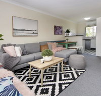 Anchored at South West Rocks - Accommodation Broome