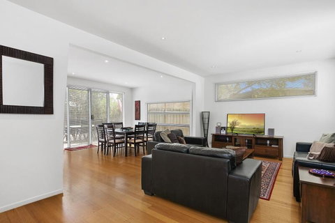 Anderson Townhouse 1-39 - Accommodation Broome 2