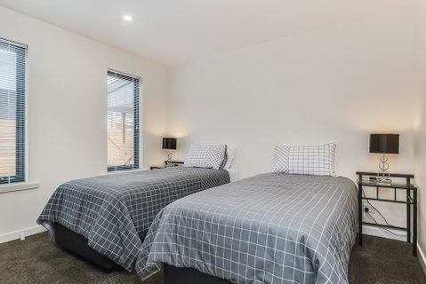 Apartments On Fraser Bicheno - Accommodation Broome 3