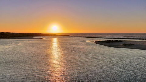 API Pelican Beach Front Apartments Kalbarri - Accommodation Broome 0
