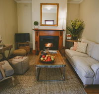 Apple Cottage Orange NSW - Accommodation Broome