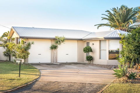Apurla Hervey Bay - Located At The Point - Accommodation Broome 2