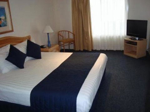 Aqualuna Beach Resort - Accommodation Broome 1