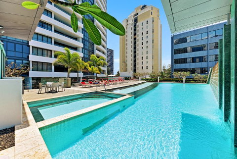 Aria Private 3 Bed In The Heart Of Broadbeach - Accommodation Broome 1