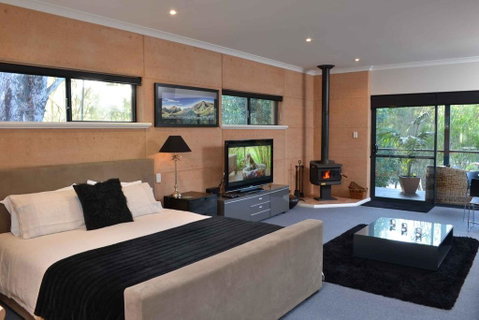 Aroha - Accommodation Broome 0