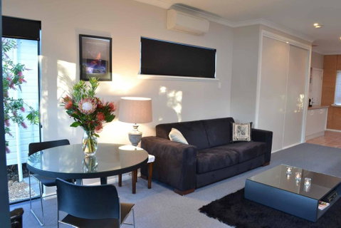 Aroha - Accommodation Broome 2