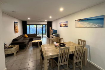 Luxury Executive Apartment At Broome Cable Beach with Accommodation Broome