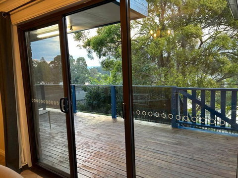 Luxury House 5 Bedrooms - Accommodation Broome 2