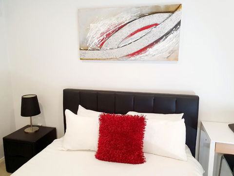 M5 West Perth Studio Apartment Near Kings Park - Accommodation Broome 0