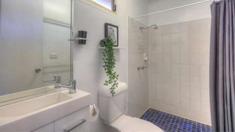 Maroochy River Bungalows - Accommodation Broome 3