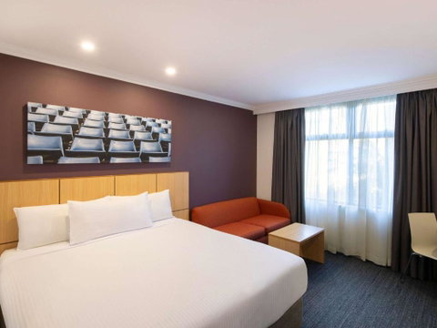 Mercure Sydney Blacktown - Accommodation Broome 3