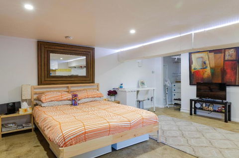 Modern & Homely Comfort - Accommodation Broome 0