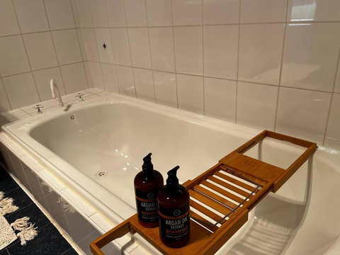 Mountain Views In Vesper Victoria - Accommodation Broome 3