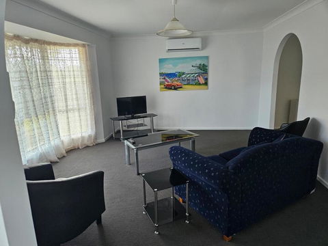 Newly Renovated & Quiet Area - Accommodation Broome 2