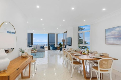 Ocean Vista Escape - A Lofty Beachfront Penthouse - Accommodation Broome 2