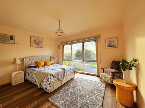 Oceanview 4B2B Two-story House With Big Balcony! - Accommodation Broome 1