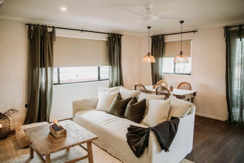 Olive Grove Winton - Accommodation Broome 0