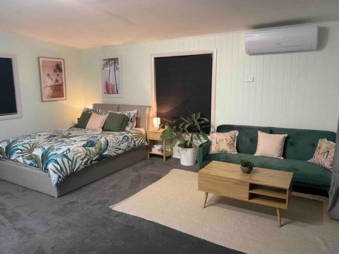 On Track Getaway - Accommodation Broome 1