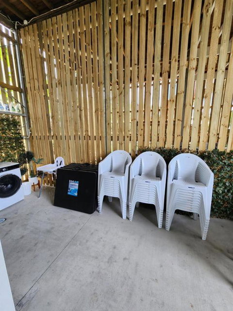 OXLEY Mineral Pool & Private Home SuburbanSTAY - Accommodation Broome 3