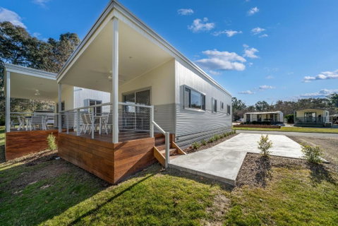 Painters Island Holiday Park - Accommodation Broome 0