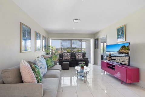 Palm Oasis Hinterland Home, Sleeps 10 With Pets - Accommodation Broome 3