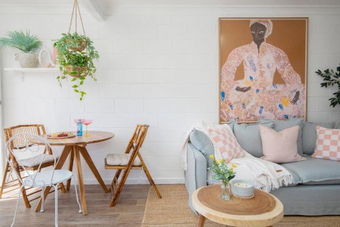 Palm Springs Oasis In Bateau Bay - Accommodation Broome 0