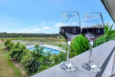 Palmers Lane On Vineyard 5br Homestead With Pool - Accommodation Broome 2