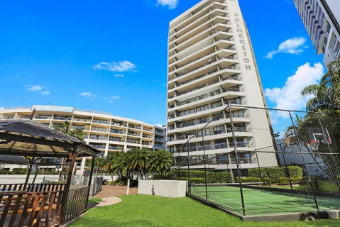 Palmerston Tower On Southport Broadwater - Accommodation Broome 3