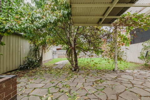 Palms By Yarraville With Large 2 Bed Home & Yard - Accommodation Broome 0