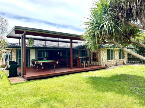 Pandanus Paradise. Newly Renovated 4 Bedroom Home - Accommodation Broome 0