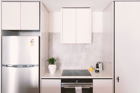 Patio Mt View 1BR Apt In CBD Near ANU And Museum With Free Parking And WiFi - Accommodation Broome 2