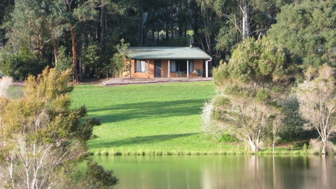 Pemberton Lake View Chalets - Accommodation Broome 1
