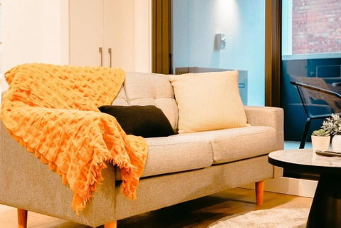 Penny Lane - 2BR Apt In The Heart Of Moonee Ponds - Accommodation Broome 2
