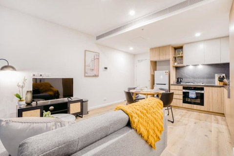 Penny Lane - 2BR Apt In The Heart Of Moonee Ponds - Accommodation Broome 3