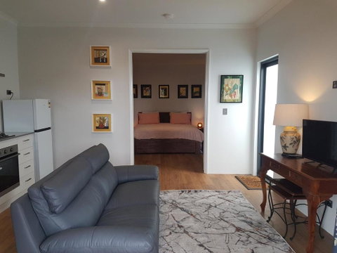 Pemberton Japanese Garden Studio - Accommodation Broome 2