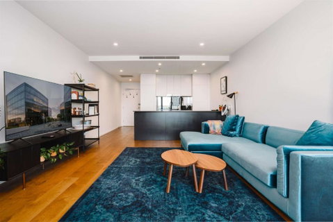 Perfect Located 1-Bed With Great Views & Parking - Accommodation Broome 2