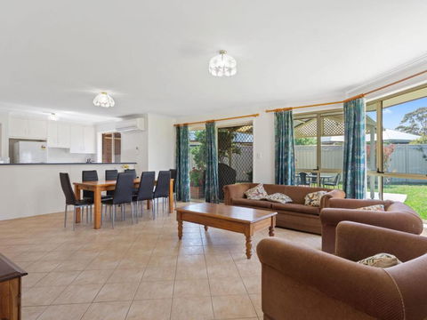 Pets At The Beach 8 Marto Court - Accommodation Broome 2