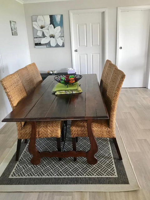 Pine View Holiday Rental - Accommodation Broome 3