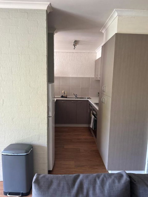 Plush 2 Bedroom Apartment Kingston - Accommodation Broome 3