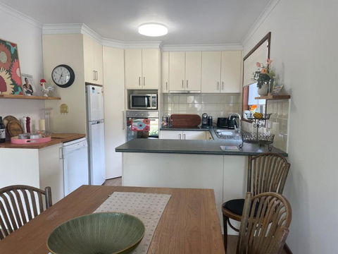 Poppies Clunes - Accommodation Broome 3