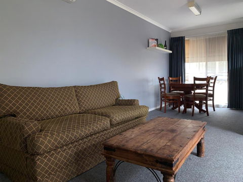 Portarlington Holiday Apartment - Accommodation Broome 3